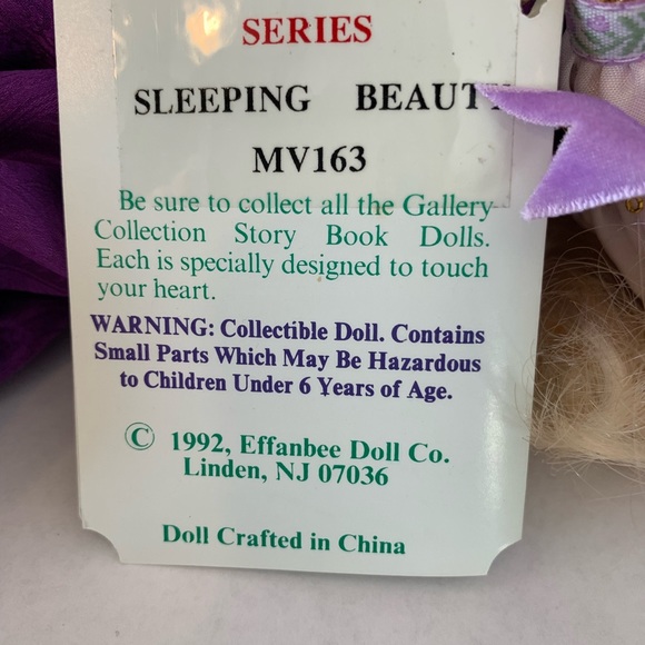 effanbee Sleeping Beauty Gallery Collection - Picture 6 of 9